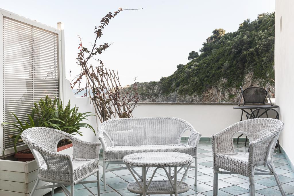 La Conca Del Sogno Hotel Маса Лубрензе Стая снимка